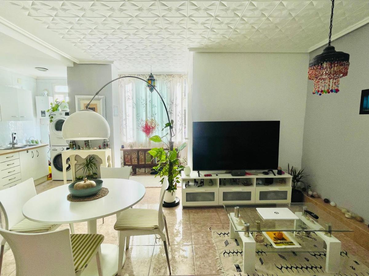 Habitacion Privada En Piso Compartido Валенсія Екстер'єр фото